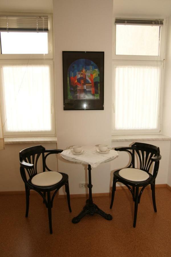 Freundliches Mit Innenhof-garten Appartement